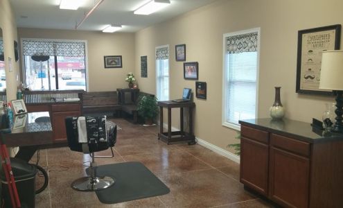 Cuts by Kelly 503 A E Broadway, Ashland Missouri 65010