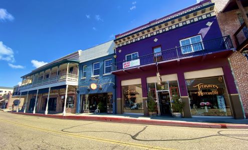 Hein & Company Books and Antiques