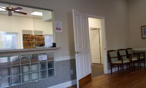 DeVries Family Dentistry 415 Main St, Brandenburg Kentucky 40108