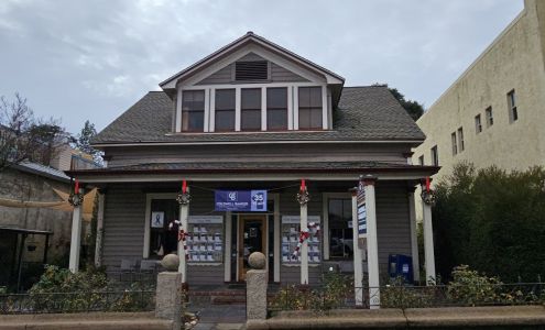 Coldwell Banker Segerstrom