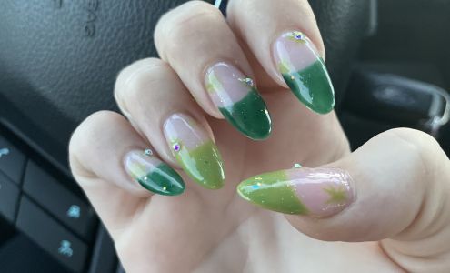 U.S.A NAILS 301 N Santa Claus Ln, North Pole Alaska 99705