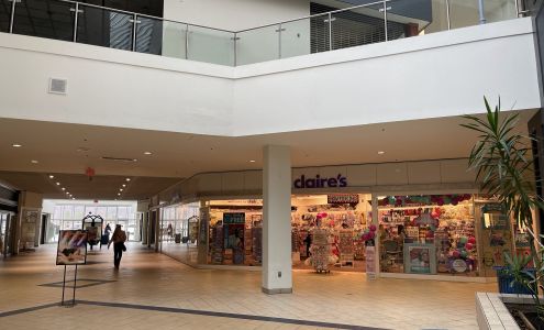 Arnot Mall