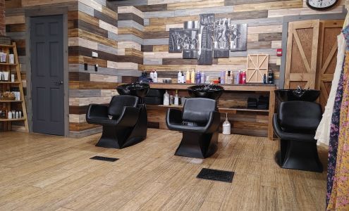 Divine Hair Studio 9 Dundas St W, Napanee Ontario K7R 1Z3