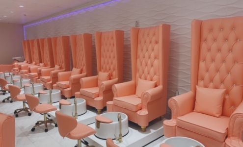 Pink Me Up Nail Salon & Spa