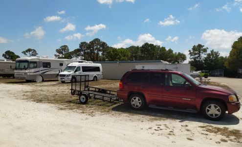 U-Haul Neighborhood Dealer