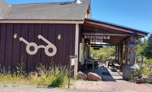 Grandpa's Barn Copper Harbor