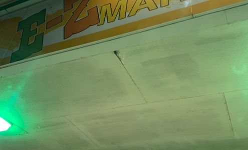 E-Z Mart
