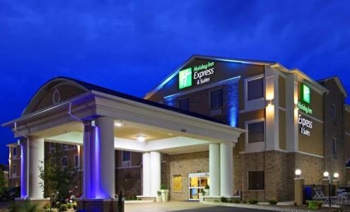 Holiday Inn Express & Suites Clarksville, an IHG Hotel