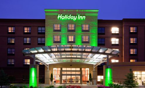 Holiday Inn Madison at the American Center, an IHG Hotel