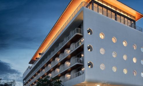 Mr. C Miami - Coconut Grove