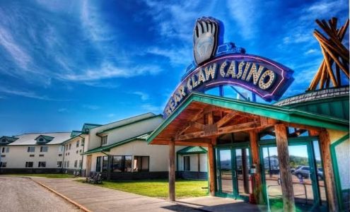 Bear Claw Casino & Hotel Carlyle
