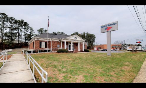 Bank of America (with Drive-thru ATM)