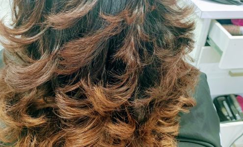 Headmaster's Salon and spa