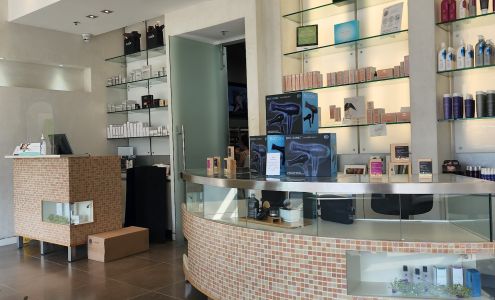 Nardinis Salon & Spa