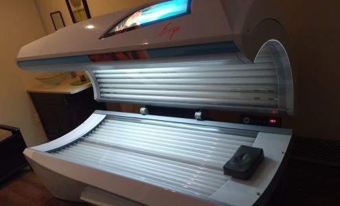 Studio 3 Salon & Spa 4644 Lazelle Ave #102, Terrace British Columbia V8G 1S6