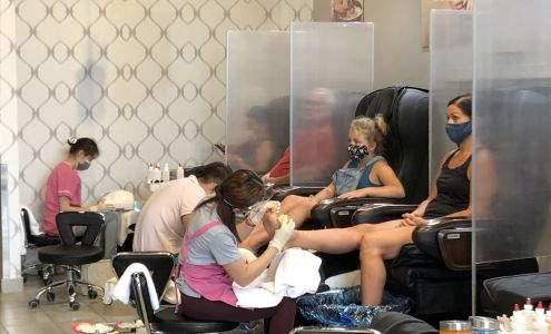 Hana Nails and Spa 1 (Slimmon Rd) 210 Slimmon Rd #30, Saskatoon Saskatchewan S7V 0L7