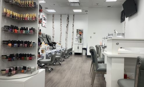 Regal Nails, Salon & Spa