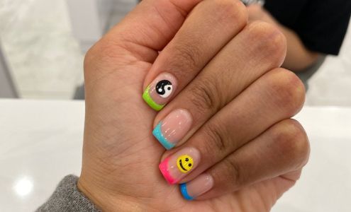 Blush Beauty Bars 12125 Magnolia Blvd, Valley Village California 91607