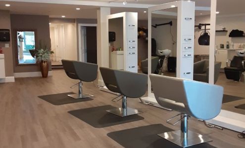 Yenny's Beauty Center