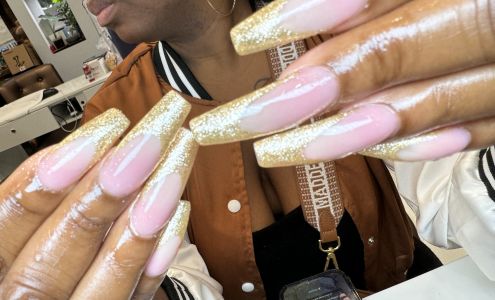 LV Nail Lounge & Spa