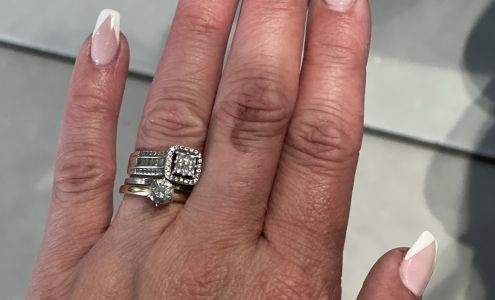 Luxury Nails & Spa of Cookeville