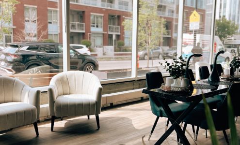 Leela Boutique - Bridgeland