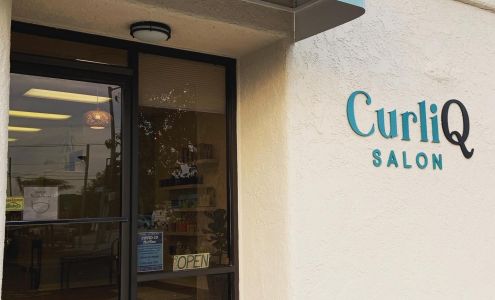 Curli Q Salon