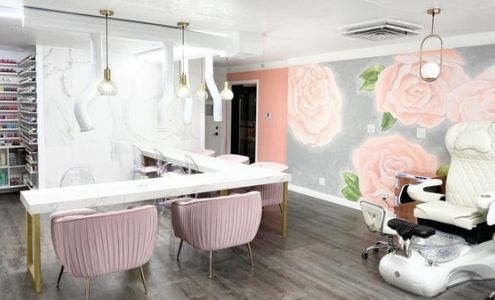 Cupcake Nail & Beauty Bar