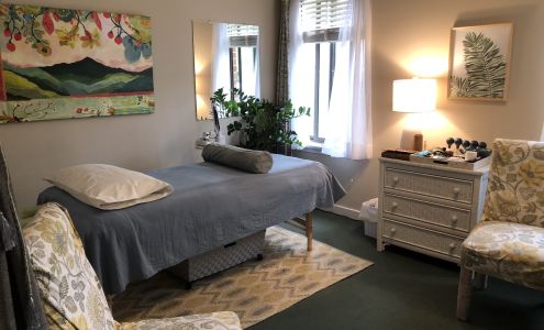 Inner Alchemy Healing Arts with Alison Downey