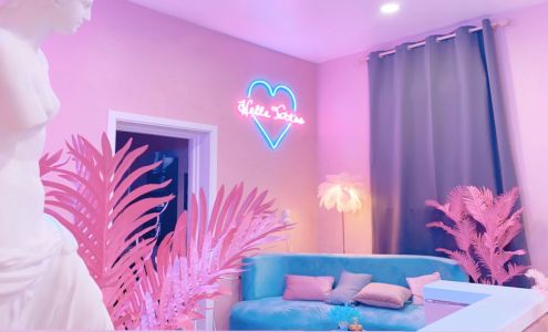 Hello Tattoo 13 Lodato Ave, San Mateo California 94403