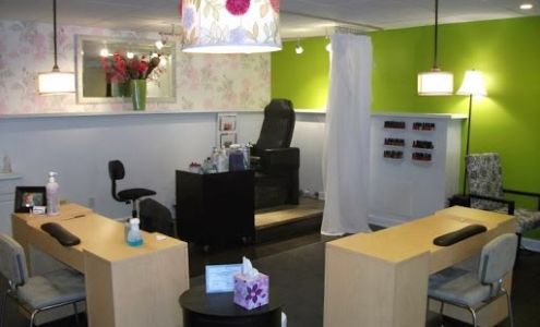 Symmetry Salon