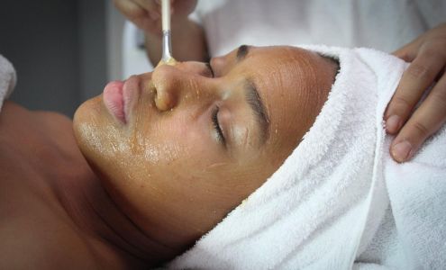 Skin Deep Beauty & Esthetics