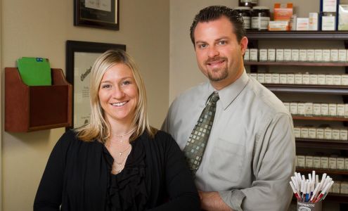 Dr. Lindsay Erickson, D.C 4165 Thousand Oaks Blvd #301, Westlake Village California 91362