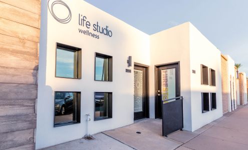 Life Studio Chiropractic & Acupuncture