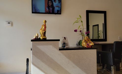 Aruna Threading Studio #2