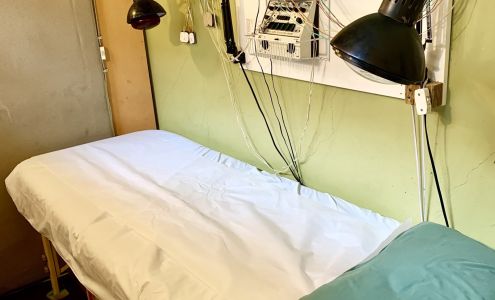 Zhang Tong Acupuncture