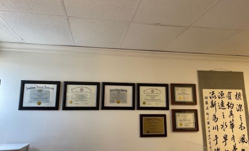 Lee Acupuncture Wellness Recover Center