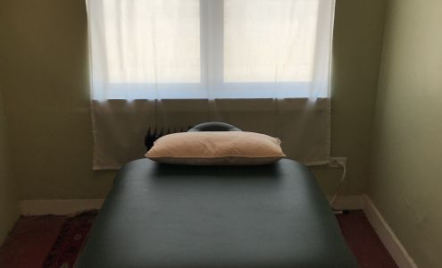 Alternative Medicine Center