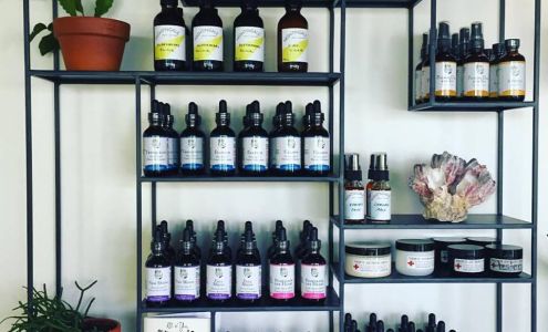 Nightingale Acupuncture & Apothecary