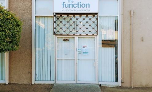 The Function Chiropractic & Wellness 21565 Foothill Blvd, Hayward California 94541