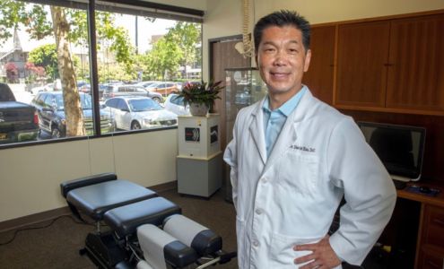 Dr. David W. Kuo, D.C.
