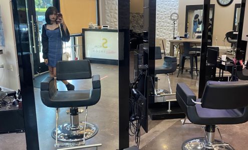 Special Hair Salon (스페셜 헤어)