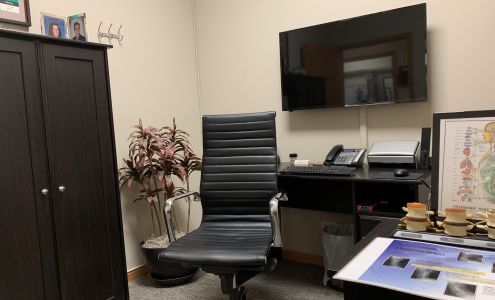 LifeSource Health and Wellness 1136 Bloomingdale Rd, Glendale Heights Illinois 60139