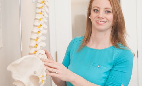 Reaves Chiropractor - River North