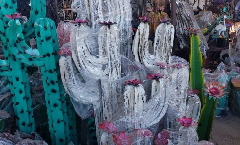 Comanche Statuary Imports