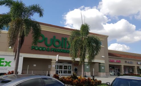 Publix Super Market at Plaza Del Paraiso