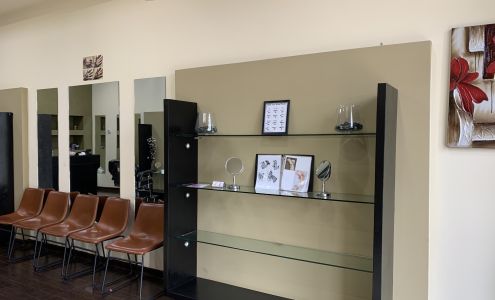 Lovely Eyebrowz Threading