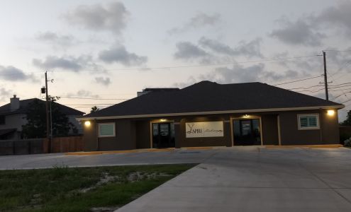 Aracely’s Brow Shaping