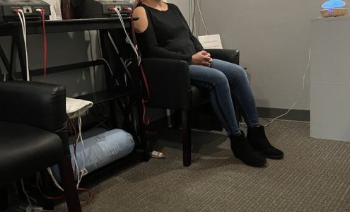 Brett Pastuch, DC 131 W Old Country Rd, Hicksville New York 11801