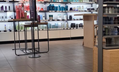 Diva Salon and Spa - Chinook